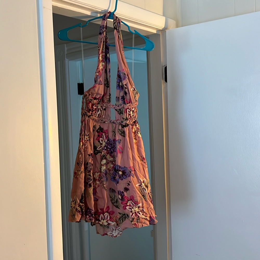 Never worn floral dress perfect for summer wedding